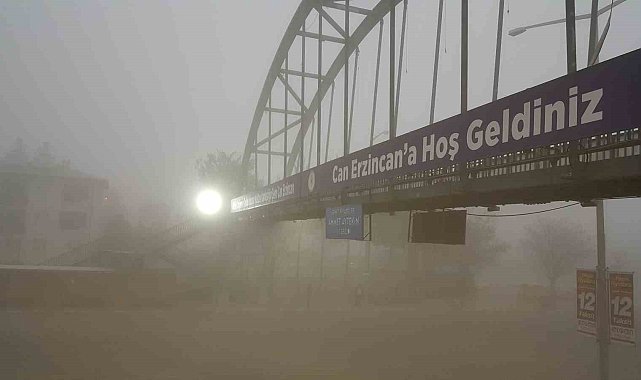 Erzincan güne sisle uyandı