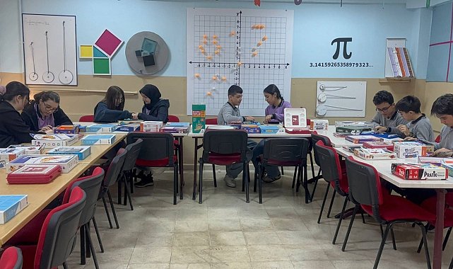 Erzincan'da matematik artık daha eğlenceli: Zekâ oyunlarıyla donatılmış yenilikçi sınıf açıldı