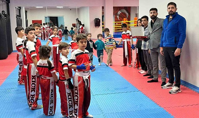 Erzurum GSİM spor salonlarında tatlı antrenman