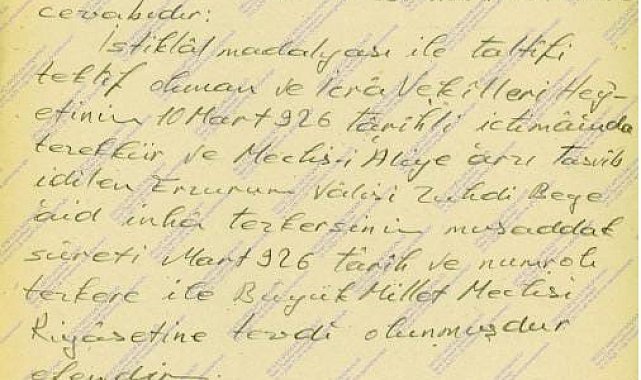 Erzurum Valisine İstiklal Madalyası