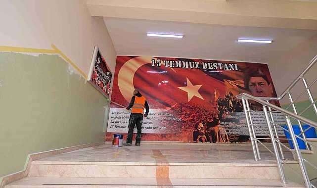 Esenyurt'taki okullarda ara tatilde bakım ve onarım çalışmaları devam etti