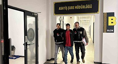 Eşini bıçaklayarak öldüren şahıs tutuklandı