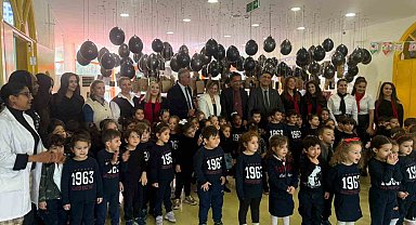 Gaziantep Kolej Vakfı Anaokulu'nda "Ata'm" sergisi büyük ilgi gördü