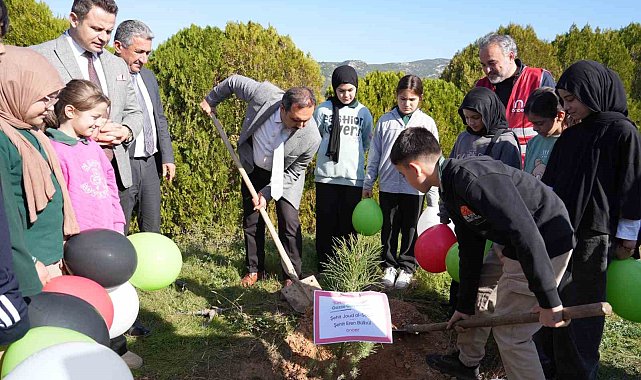 Gazze'deki çocukların hatırasına Muğla'da anlamlı fidan dikimi programı
