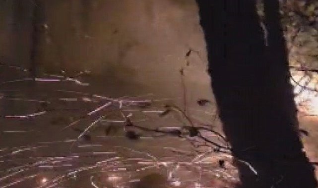 Hatay'da yıldırımın düştüğü ormanlık alandaki yangın 16'ncı saatte kontrol altına alındı