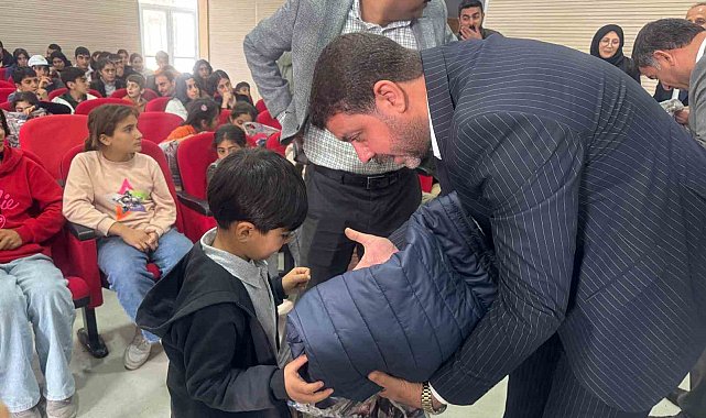 Hayırsever iş adamı Bozkuş, Hevsel'in Çiçekleri Projesi ile çocukların gönlüne dokundu
