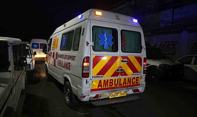 Hindistan'da karakolda patlama: 9 ölü, 32 yaralı