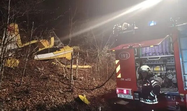 Hırvatistan İtfaiyeciler Birliği, Türkiye'ye ait yangın söndürme uçağının Senj kenti yakınlarında düştüğünü ve pilotun hayatını kaybettiğini açıklayarak, "Ne yazık ki saat 18.40 civarında, hayatını kaybeden pilotun cansız bedeni bulundu" ded