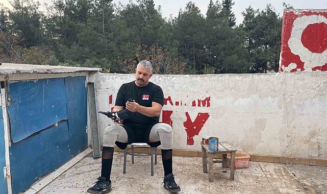 İki ayağını kaybetti, güvercinlerle hayata bağlandı