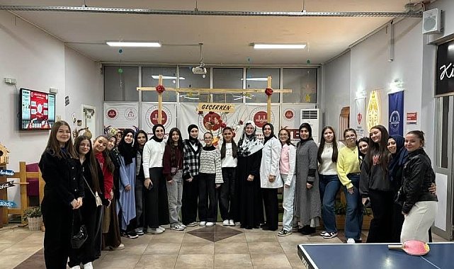 İki ilçenin gençleri Akhisar'da buluştu