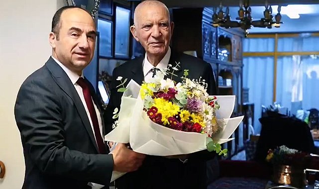 İl Emniyet Müdürü Yılmaz, 92 yaşındaki emekli öğretmeni ziyaret etti