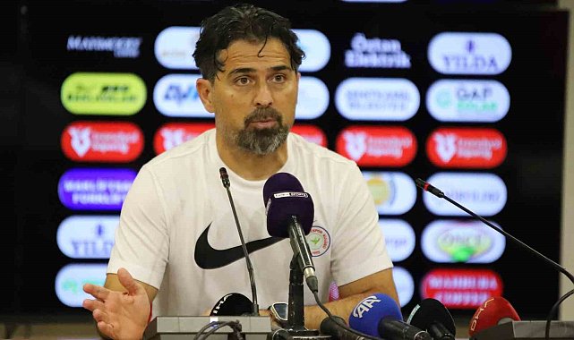 İlhan Palut: "Sahadaki görüntüye göre beraberliğin ideal bir sonuç olduğunu söyleyebilirim"