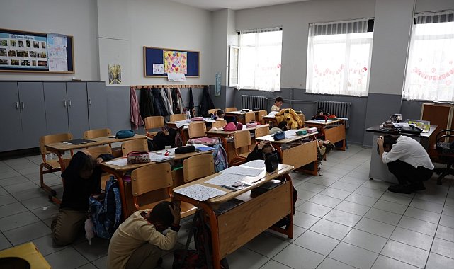 İlkokul öğrencilerine afet bilinci eğitimi verildi