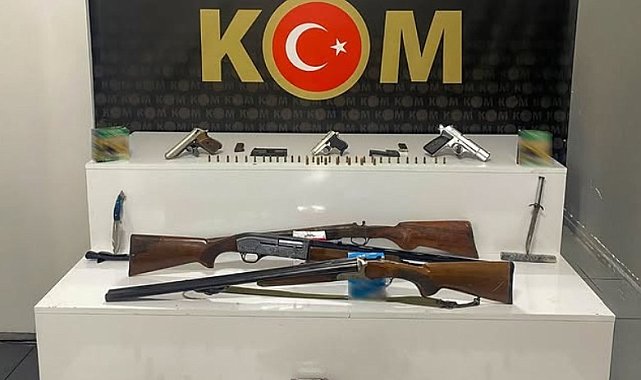 Isparta'da yasa dışı silah ve mühimmat ele geçirdi