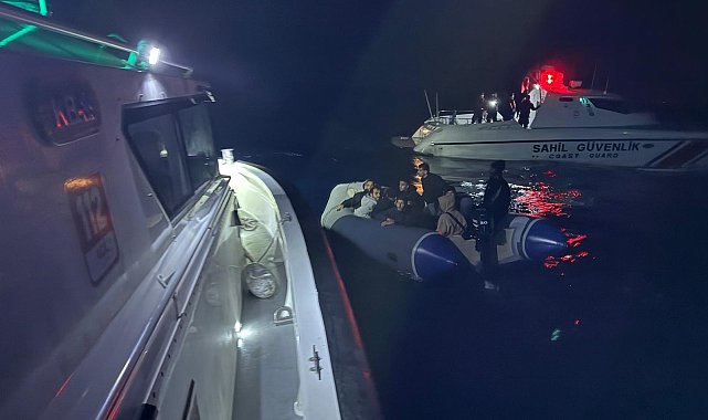İzmir açıklarında 27 düzensiz göçmen yakalandı, 14 göçmen kurtarıldı