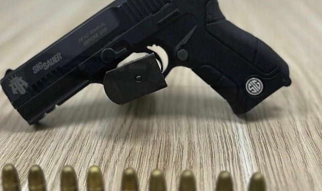 İzmir'de polis son bir haftalık denetim raporunu açıkladı