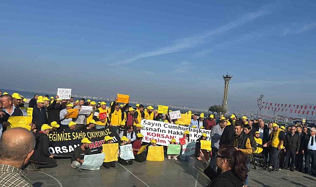 İzmir'de taksicilerden 'korsana hayır' konvoyuna başkandan şartlı destek