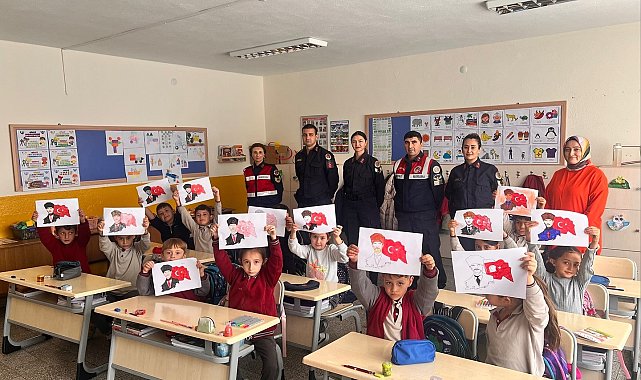 Jandarmadan öğrencilere 'Güvenli gelecek' eğitimi