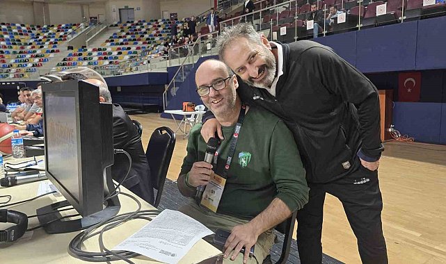 Kadınlar Basketbol Süper Ligi maçında anonsçu olmayınca görev gazeteciye düştü