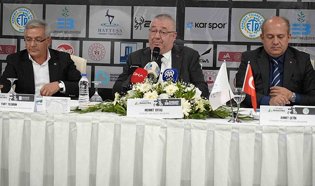Kar Spor İda Ultra'nın basın toplantısı yapıldı