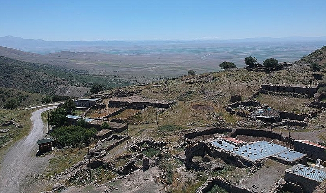 Karaman'ın Saklı Cenneti: Karadağ'ın Binlerce Yıllık Sırları