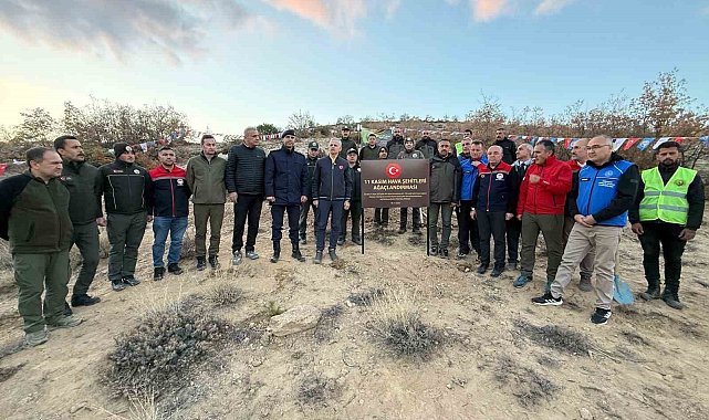 Karaman'da şehit düşen 20 asker için fidan dikildi
