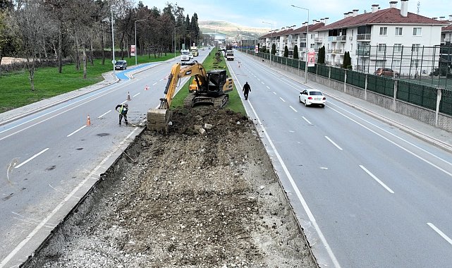 Kartepe tramvayında ilk kepçe vuruldu