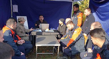 Kayıp anne ve oğlunu arama çalışmaları altıncı gününde devam ediyor