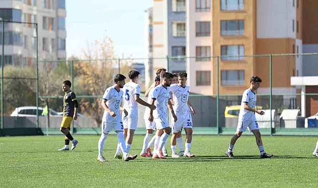 Kayseri Atletikspor ilk mağlubiyetini aldı