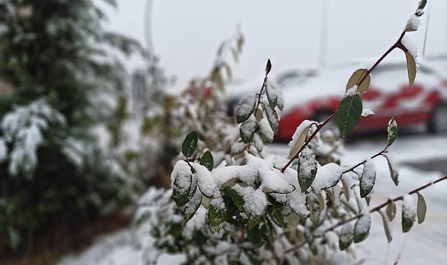 Kayseri'nin yüksek kesimlerine kar yağdı