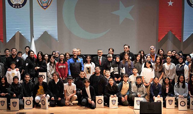 Keçiören'de gençlere yönelik buluşma