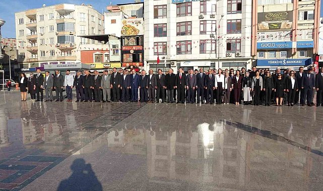 Kilis'te 24 Kasım Öğretmenler Günü kutlandı