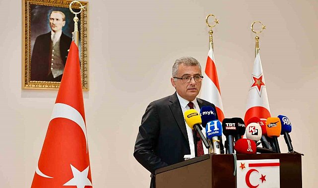 KKTC Cumhurbaşkanı Erhürman, Kıbrıs'ta çözüm atmosferi için 10 maddelik öneri sundu