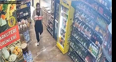 Kontrolden çıkan cip şarküteriye daldı: Kıl payı kurtuluş kamerada