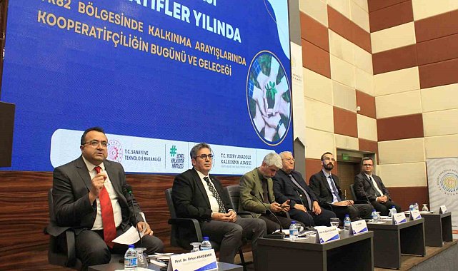 Kooperatifçiliğin bugünü ve geleceği Kastamonu'da masaya yatırıldı