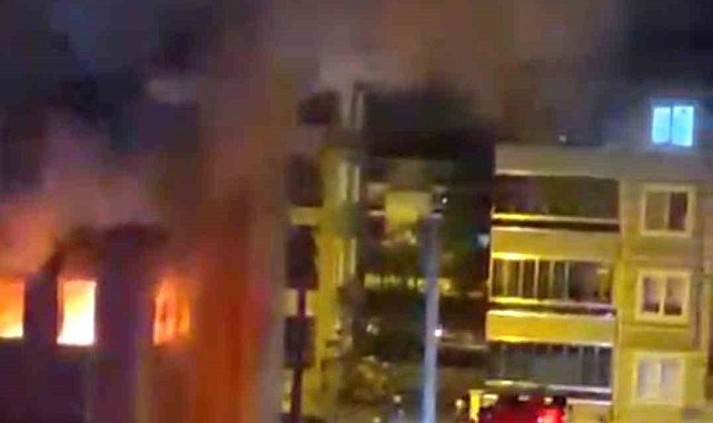 Kütahya'da apartman dairesinde yangın: 5 kişi kurtarıldı