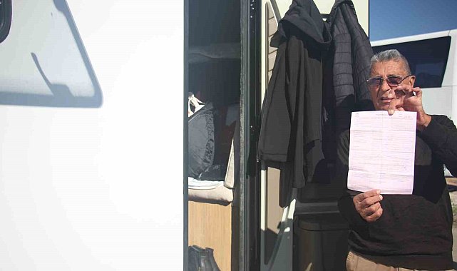 Marmaris'te karavanda yaşayan emekliye belediyeden "barınma tutanağı" şoku