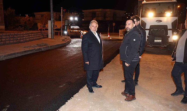 Mevlana'da "belediye mahallemizde" mesaisi geceye taştı