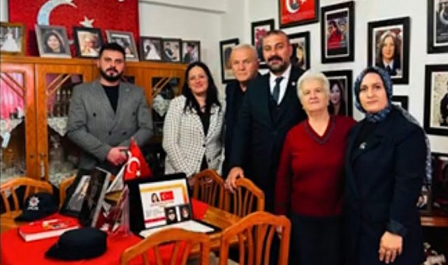 MHP Edirne teşkilatı, şehit ailelerinin evine misafir oldu