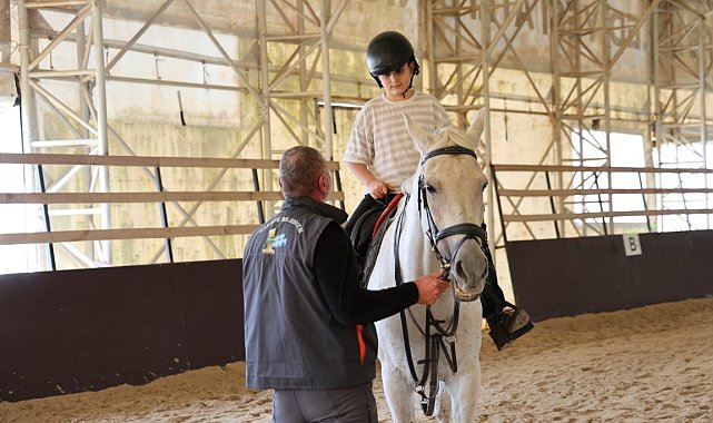 Minik biniciler tatilin keyfini böyle çıkardı