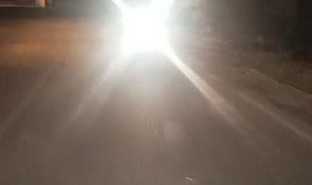 Motosiklet ile hafif ticari araç çarpıştı: 1 ölü
