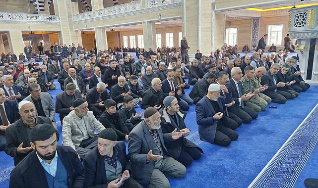 Muş'ta şehitler için mevlit programı düzenlendi