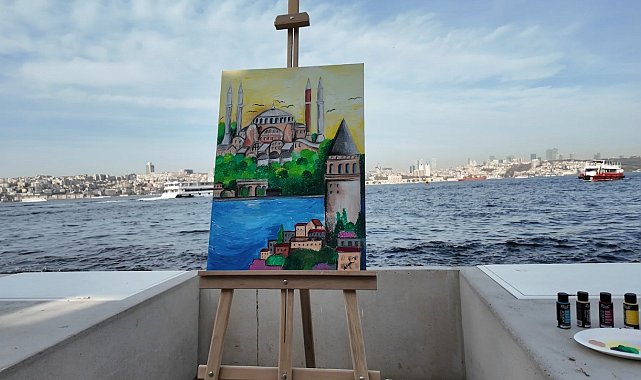 Öğretmenler Kız Kulesi'nden eşsiz İstanbul manzarasını resmetti