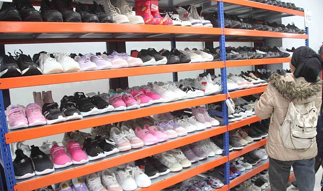 Ordu'da ihtiyaç sahibi aileler için 'geçici giyim mağazası' açıldı