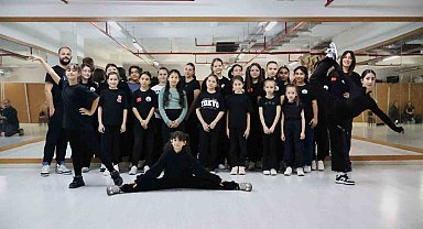 Osmangazi Belediyesi'nin dans kurslarına yoğun ilgi