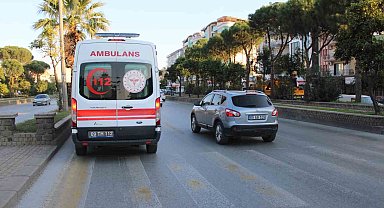 Otomobilin çarptığı yaşlı adam yaralandı