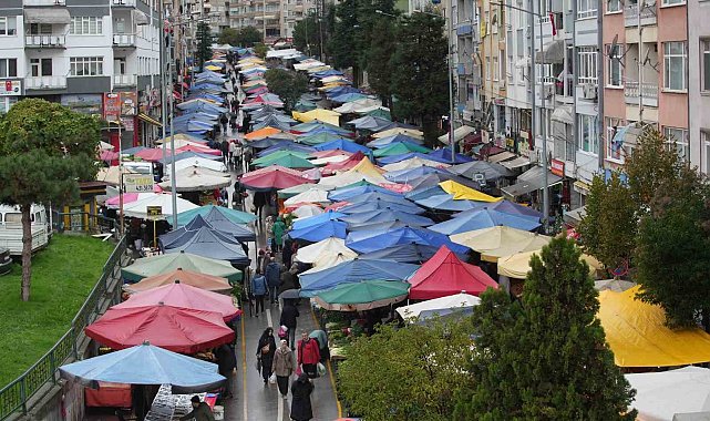 Pazarcıların tutumları marketlere yönlendiriyor, para şehir dışına çıkıyor