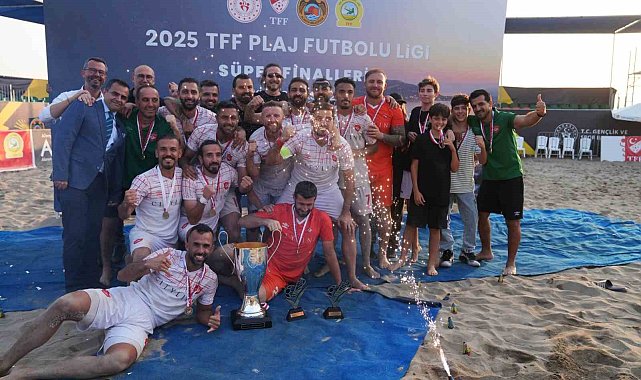 Plaj Futbolu Türkiye şampiyonu Alanya Belediyespor