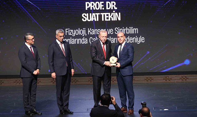 Prof. Dr. Suat Tekin'e TÜSEB Aziz Sancar teşvik ödülü