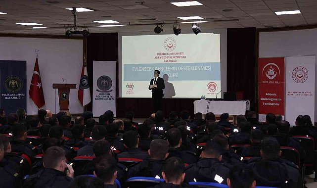 "Ailemle Güvendeyim" projesi kapsamında polis adaylarına eğitim verildi